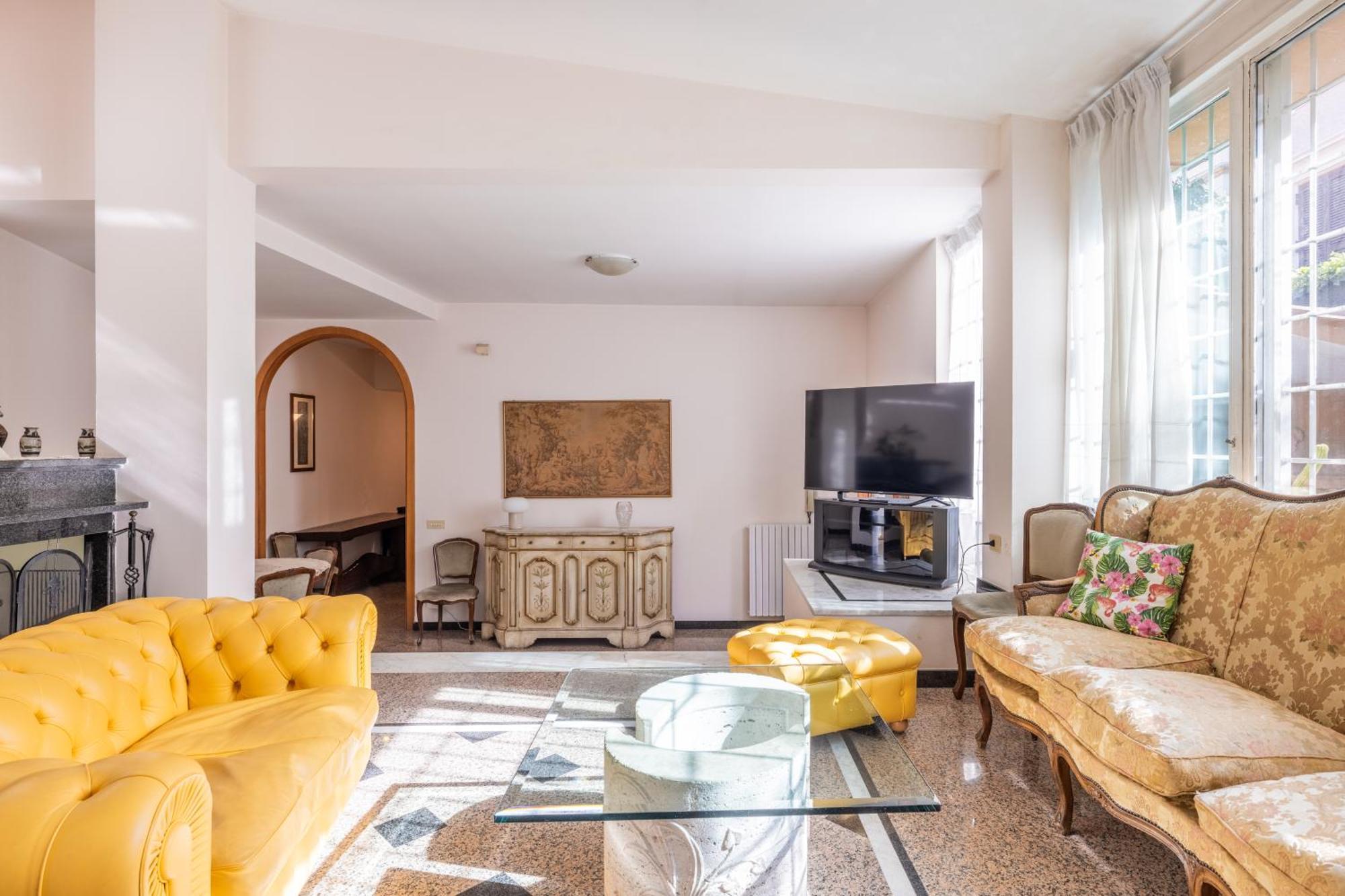 Maximo Luxe -villa & Apartment *