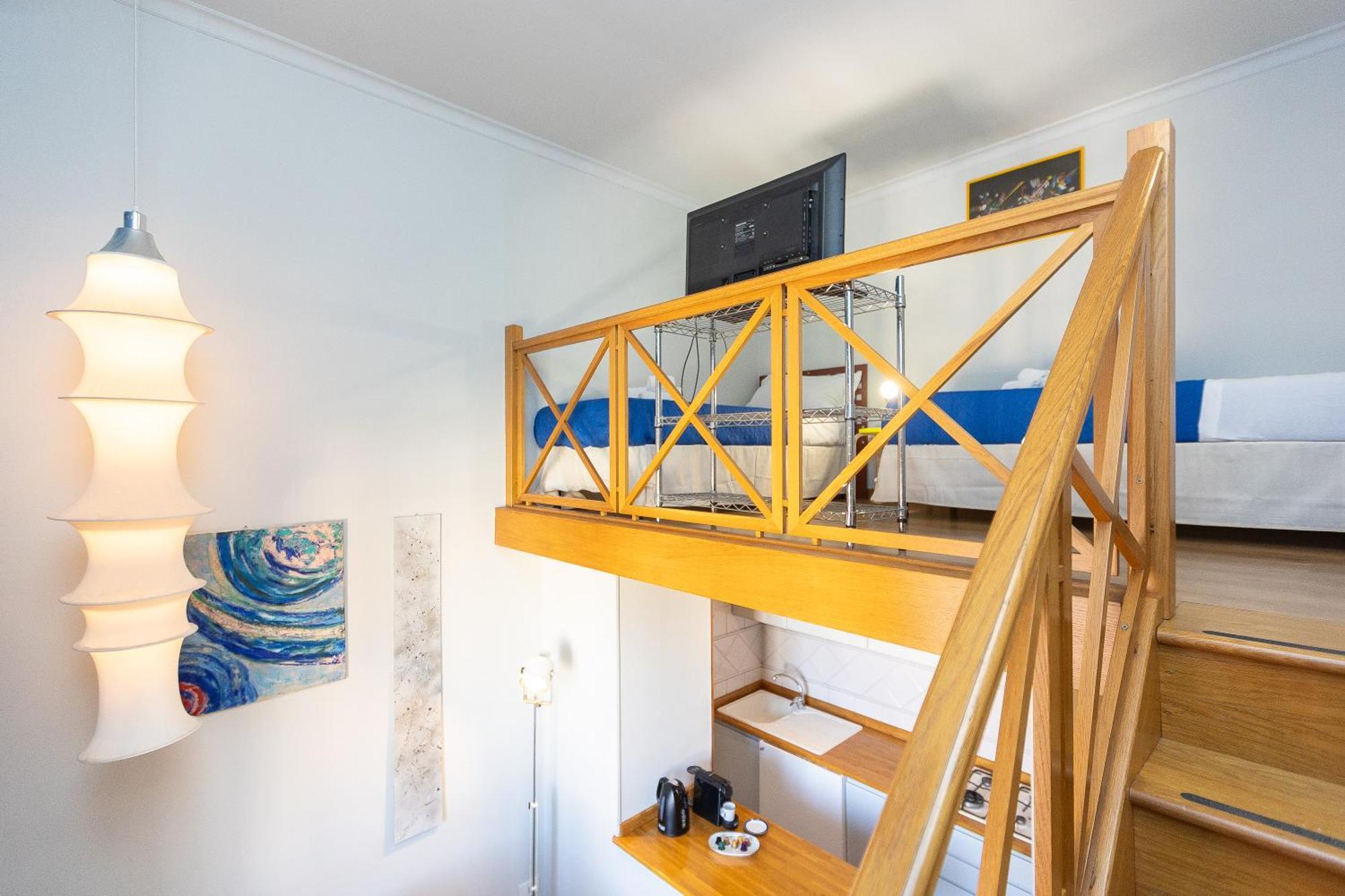 Colosseum Bright Two Bedroom Rome