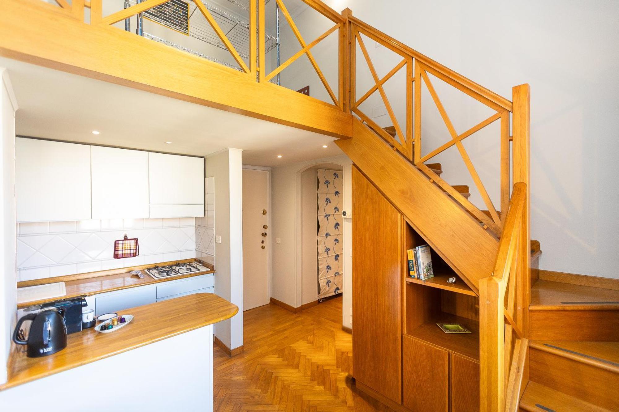 Apartment Colosseum Bright Two Bedroom Rome