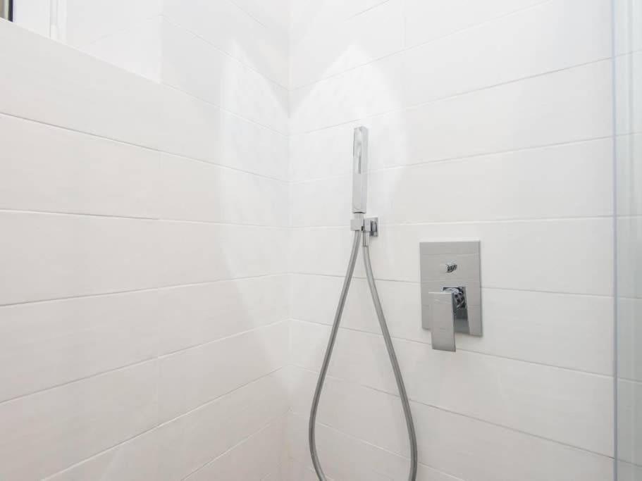 Trastevere Luxury Bright Apartment Rome