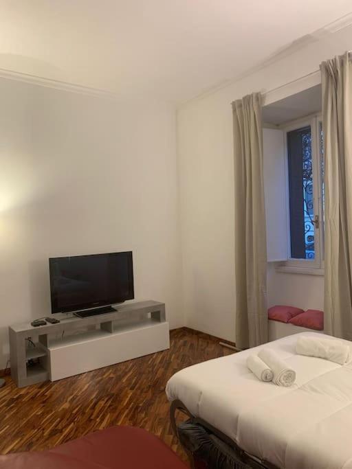 Apartment Spacious And Cozy In Piazza Verbano