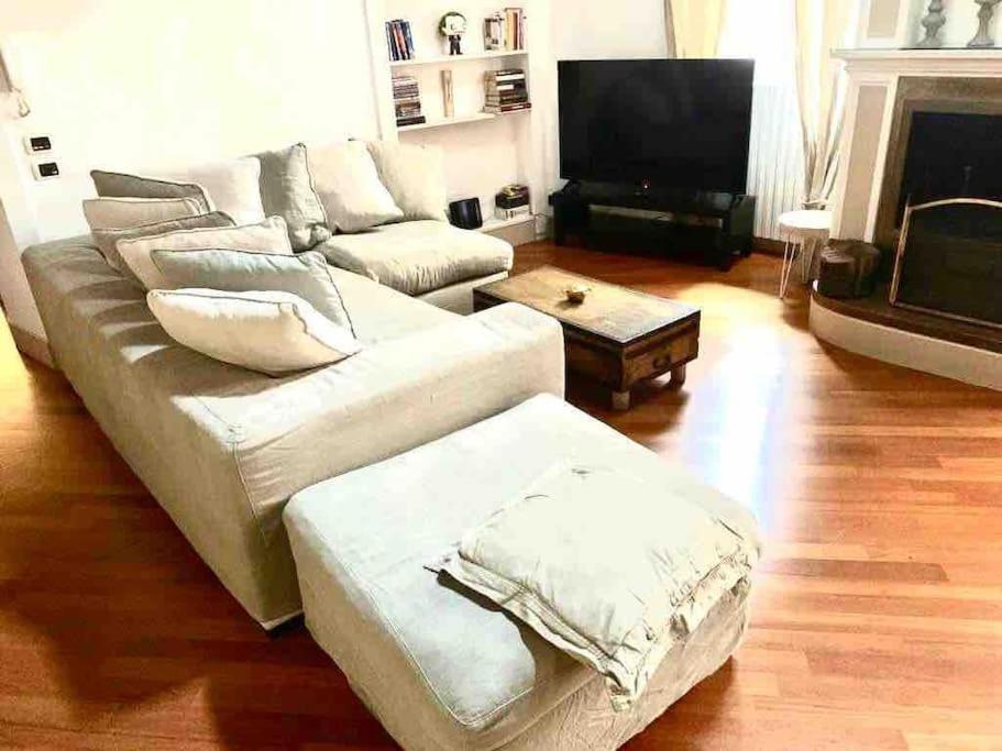 Apartment Che Eleganza! Irresistibile Dimora, Campo De Fiori Rome