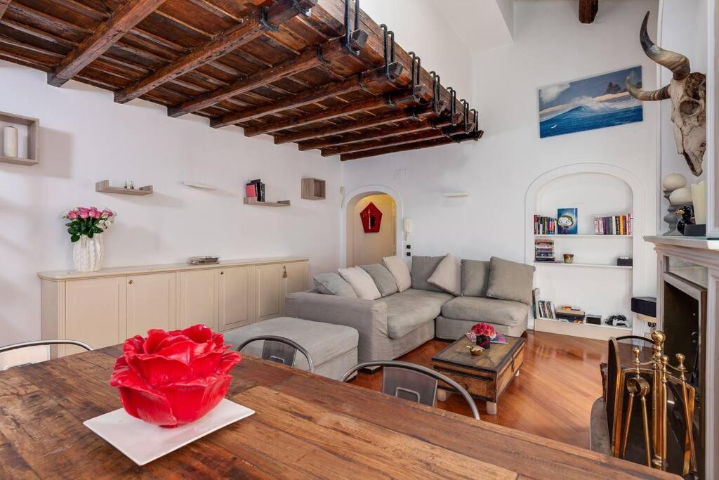 Apartment Che Eleganza! Irresistibile Dimora, Campo De Fiori