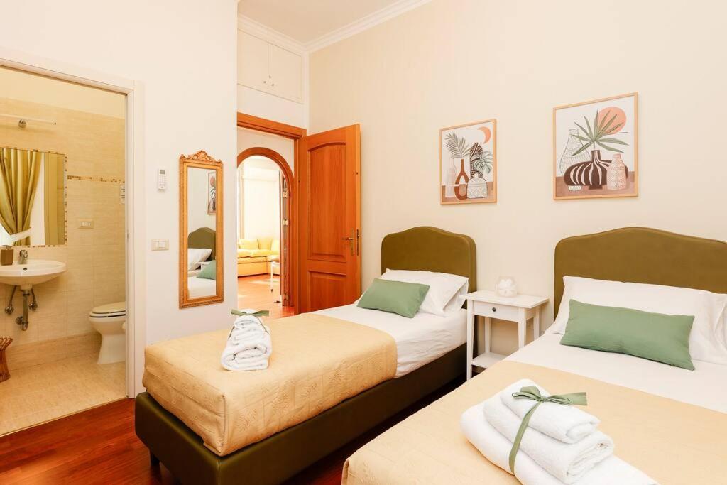 Apartment Delizioso Porta Metronia Rome