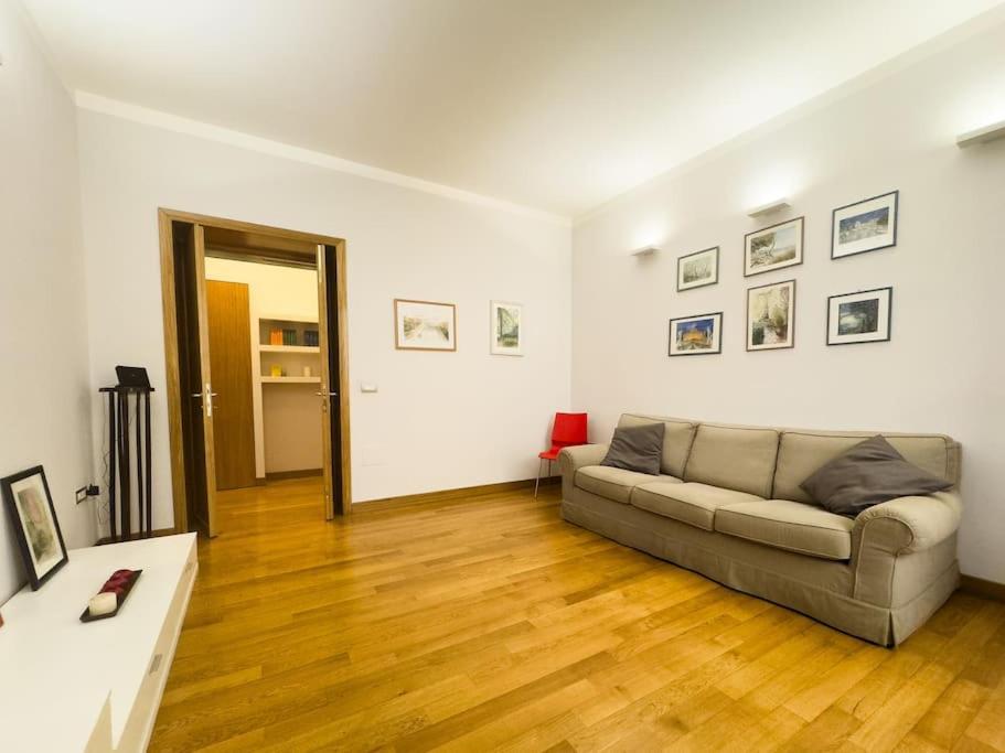Maison Vittorio Borgo Pio Apartment *