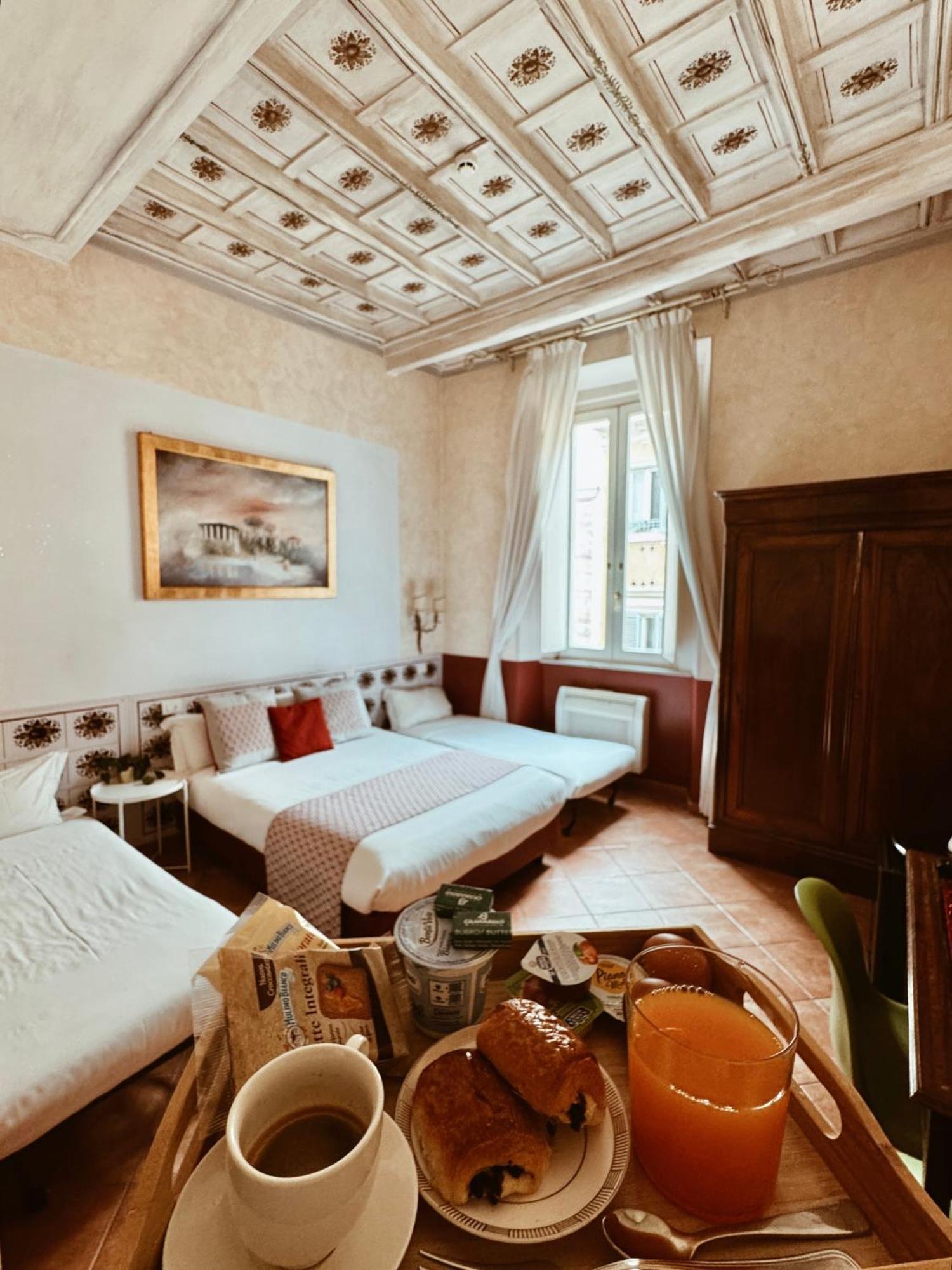 Residenza Sciarra Bed & Breakfast Rome