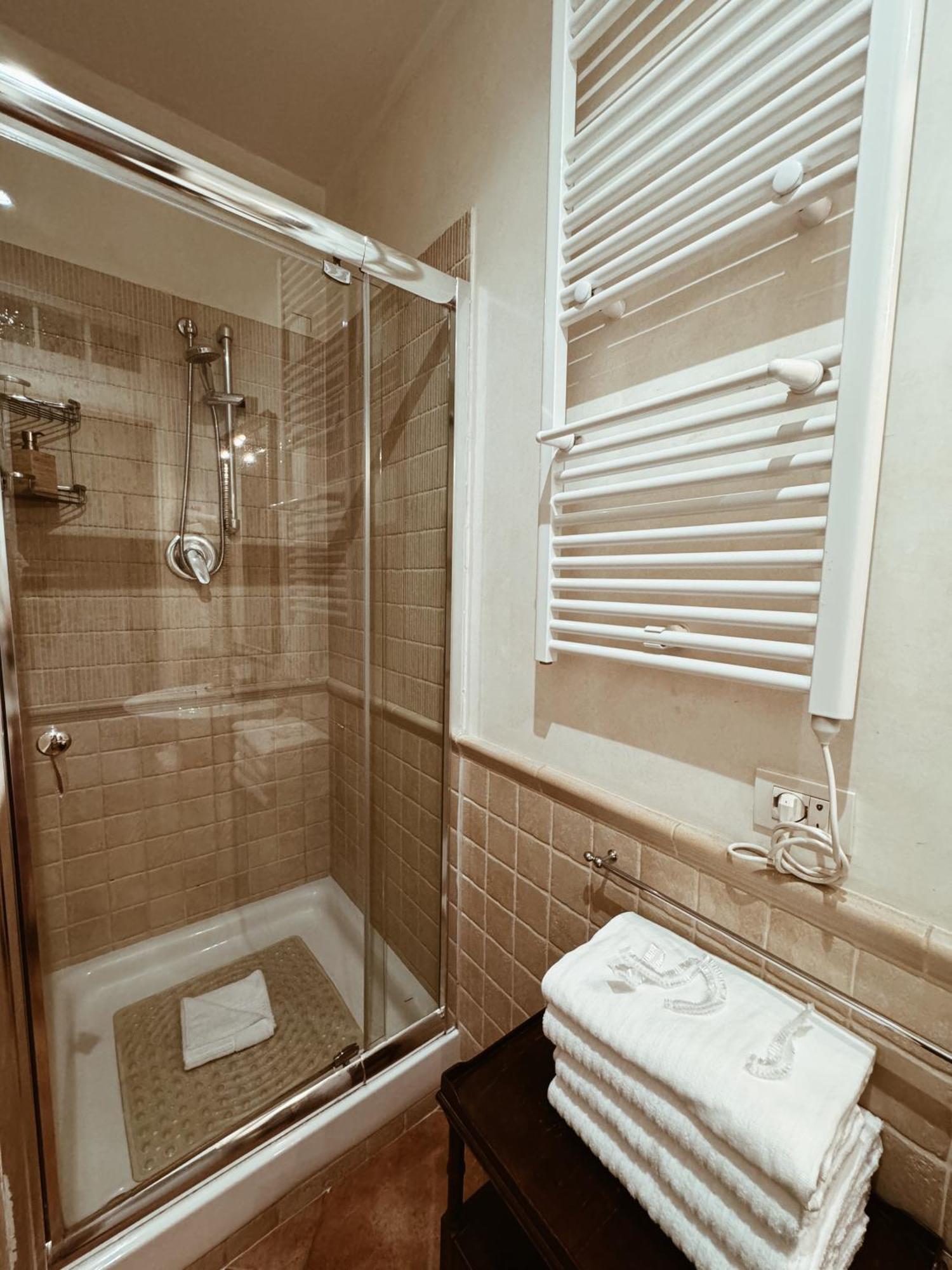 Residenza Sciarra 3* Rome