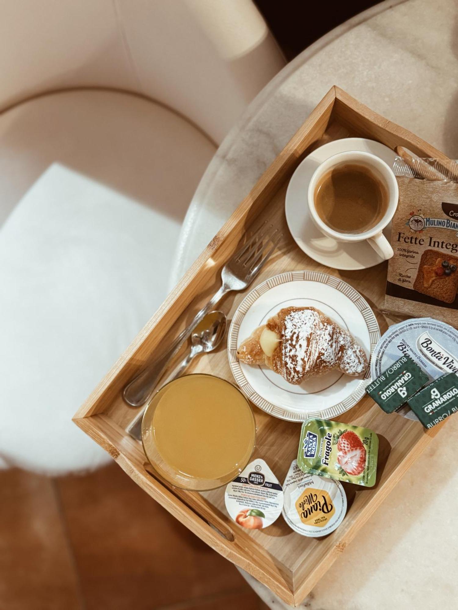 Bed & Breakfast Residenza Sciarra Rome