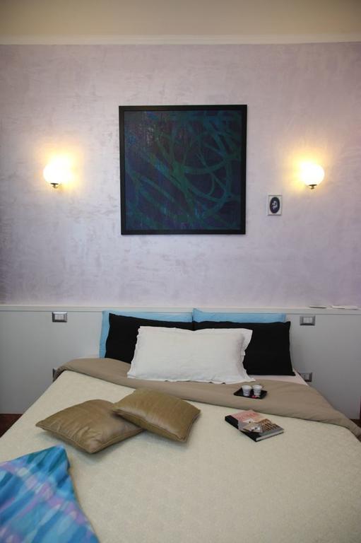 Gala Bed & Breakfast 3*