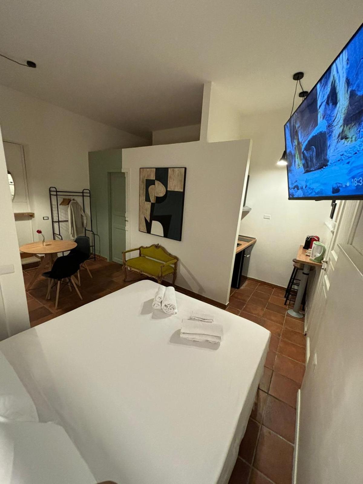 Apartment Flaminia's House San Pietro Station *
