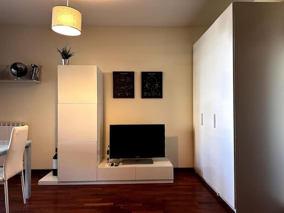 Ampio Terrazzo Privato Con Bbq - Nuovo Monolocale Apartment