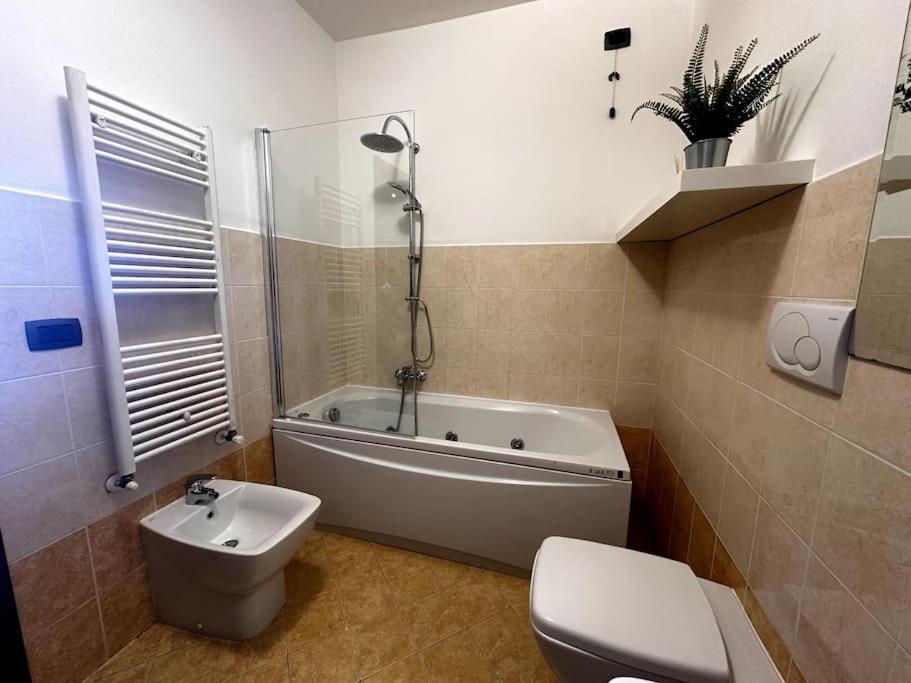 Ampio Terrazzo Privato Con Bbq - Nuovo Monolocale Apartment