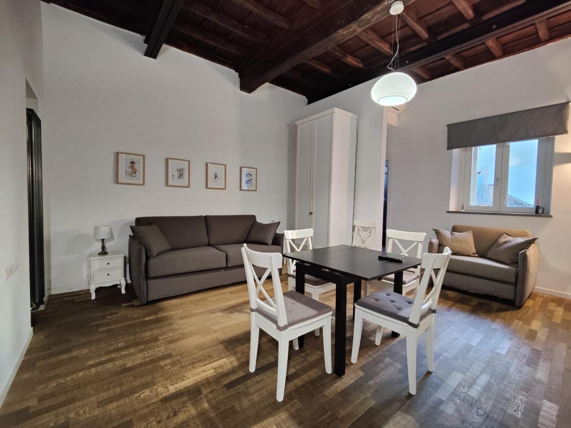Ripa 17 Apartamento *