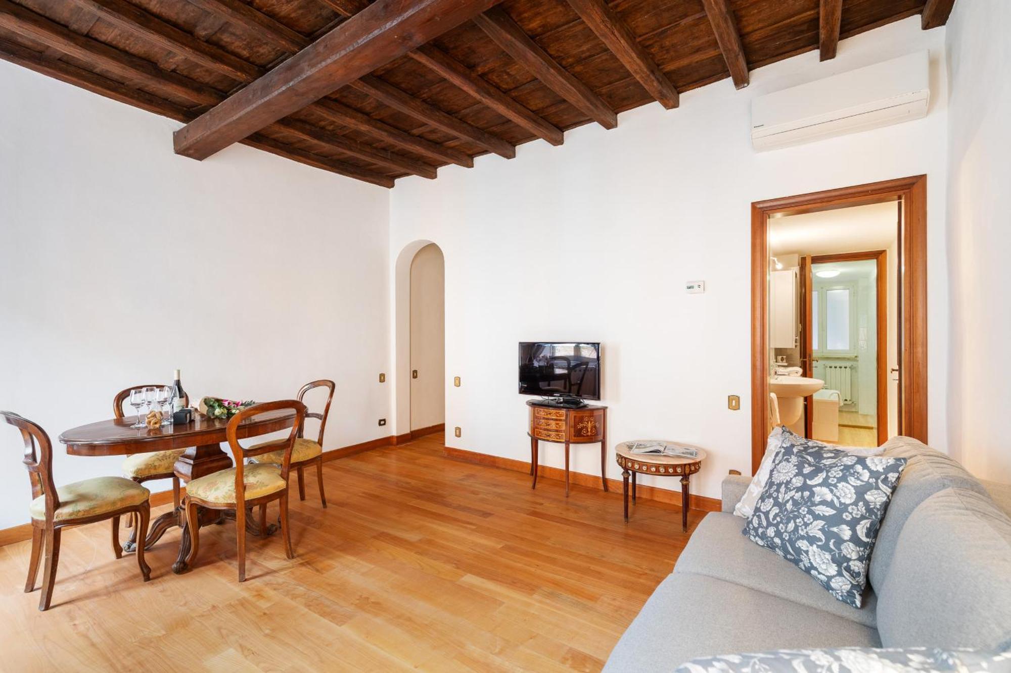 Monti Charming Amphora Apartment Rome