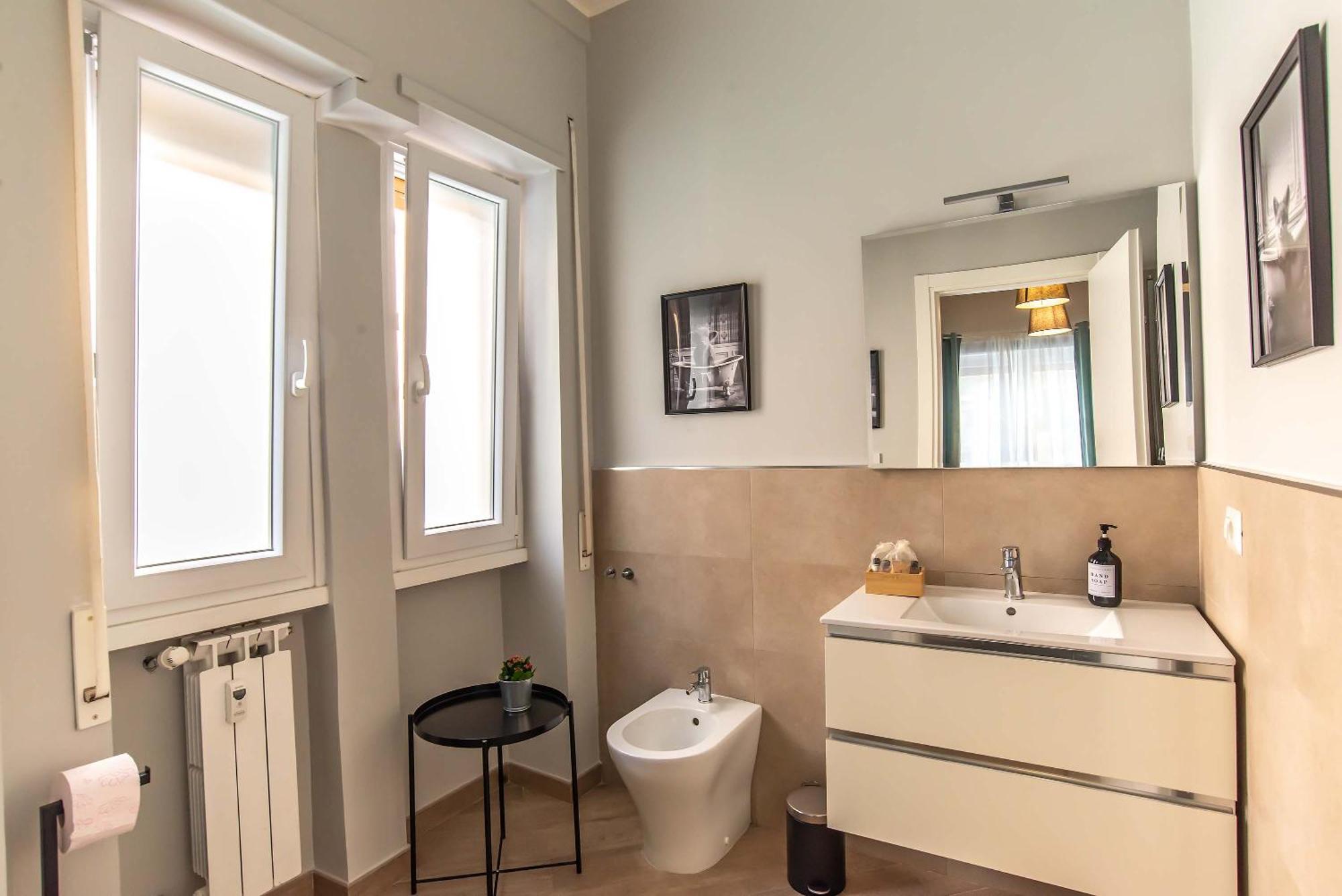 Ary's Vatican Apartment *