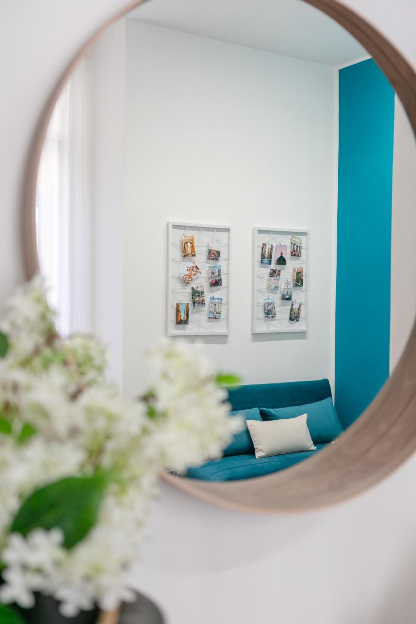 Parisi Apartment