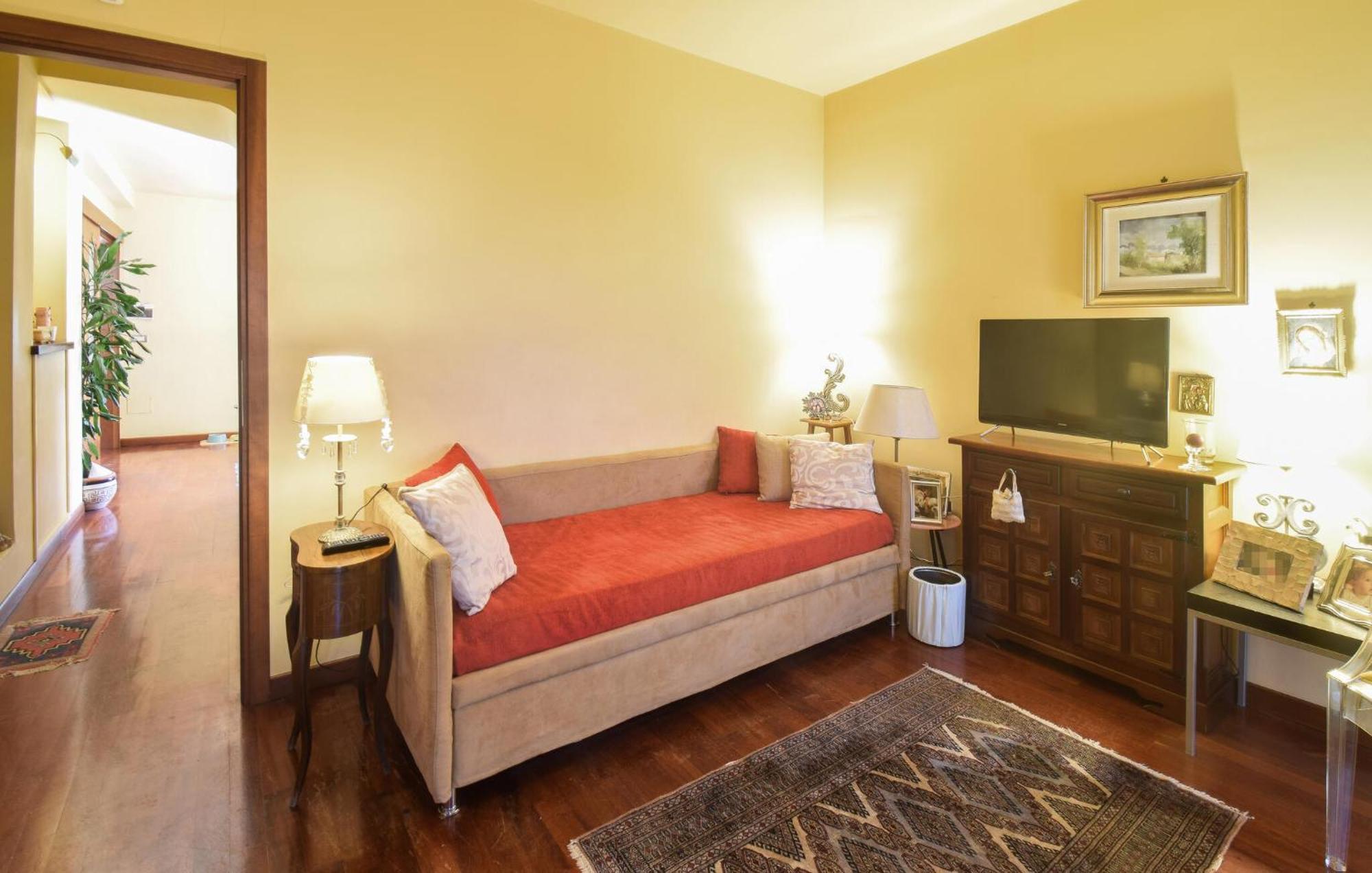 6 Bedroom Awesome In Casa de férias