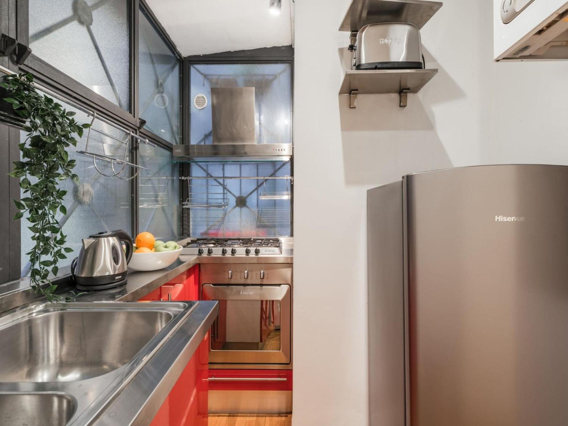 The Rent - Spacious Two-bedroom In Old Town Appartement *