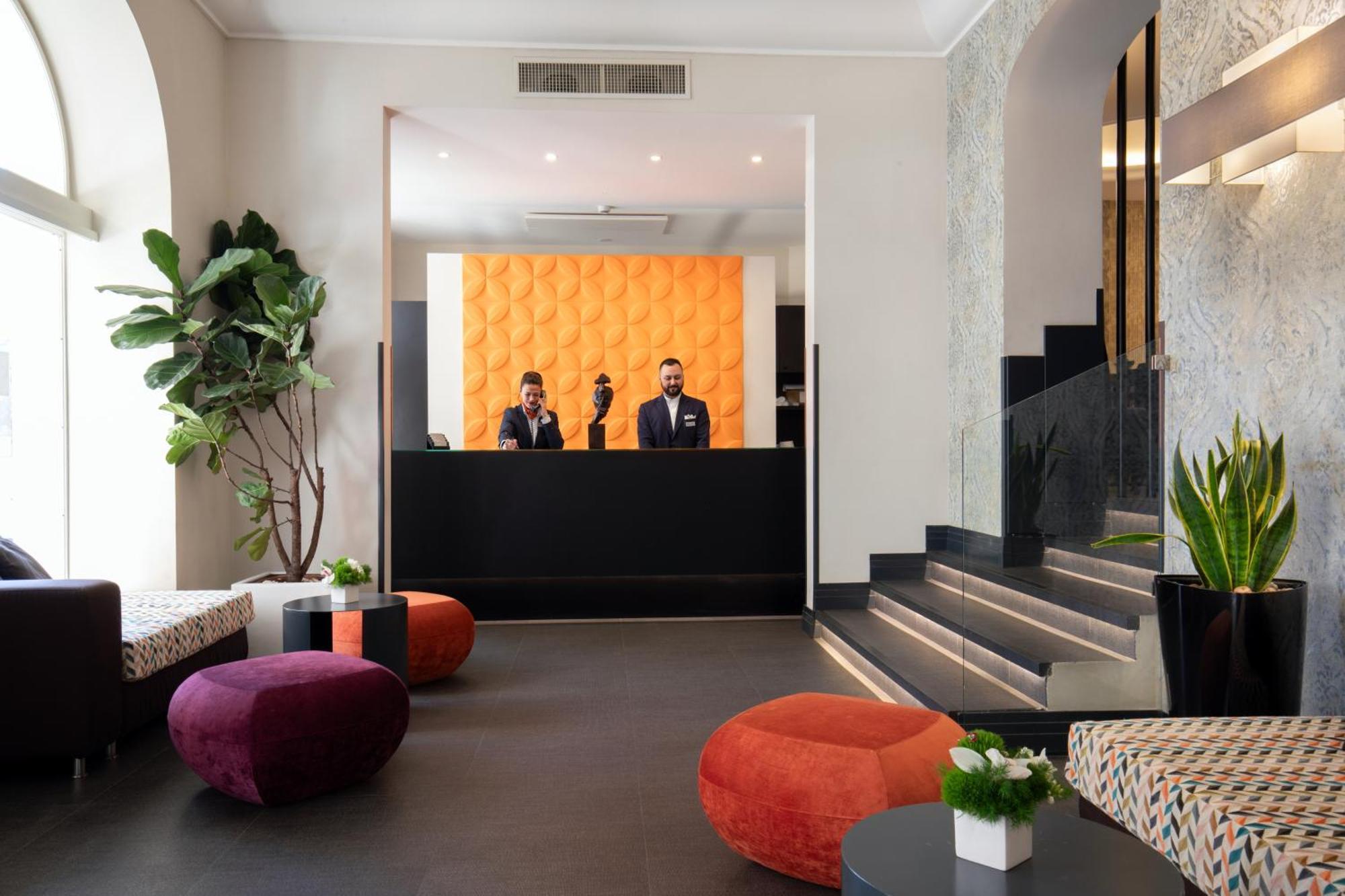Hotel The Republic 4*