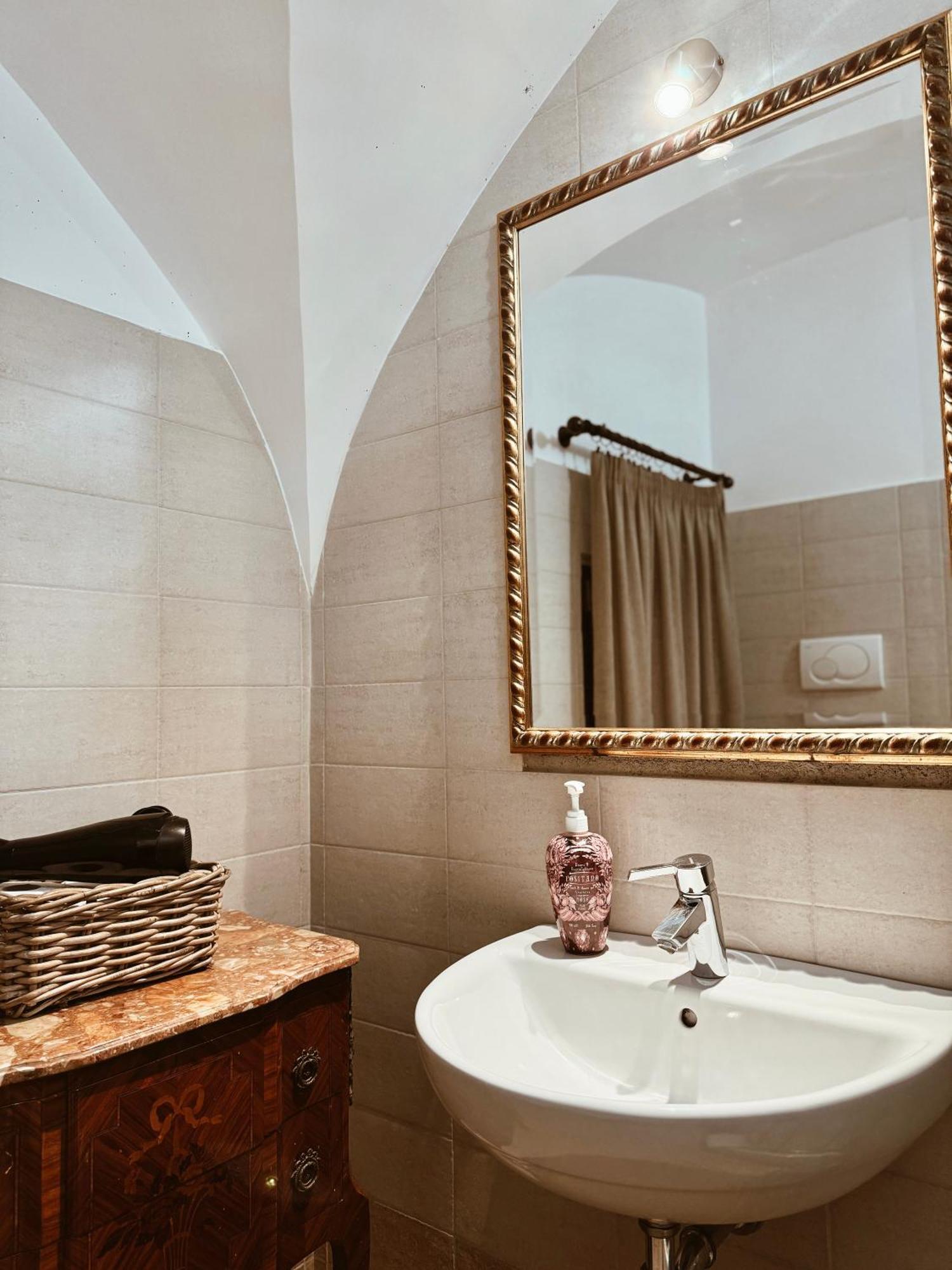 Guest house Residenza Tritone Luxury Trevi Fountain Rome