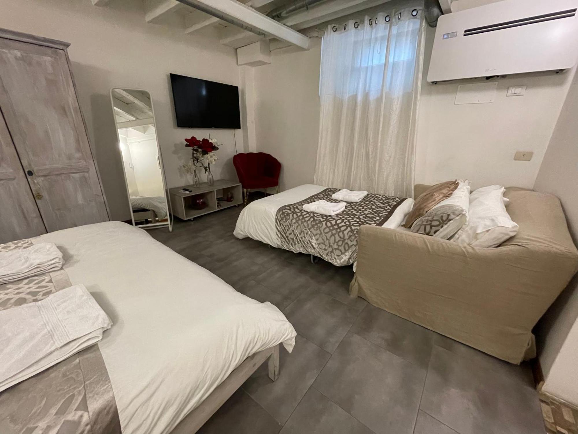 Apartment In The Heart Of