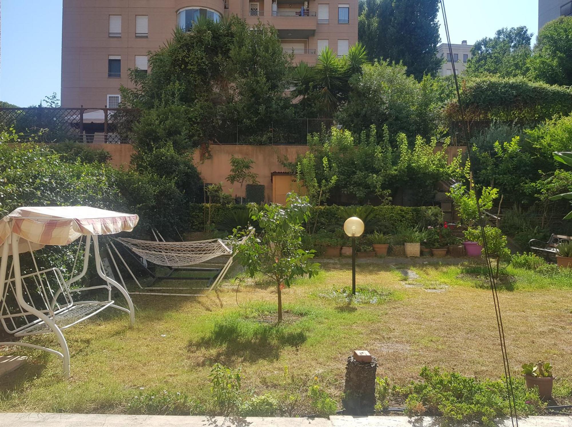 Eur Charme Apt&garden * Roma