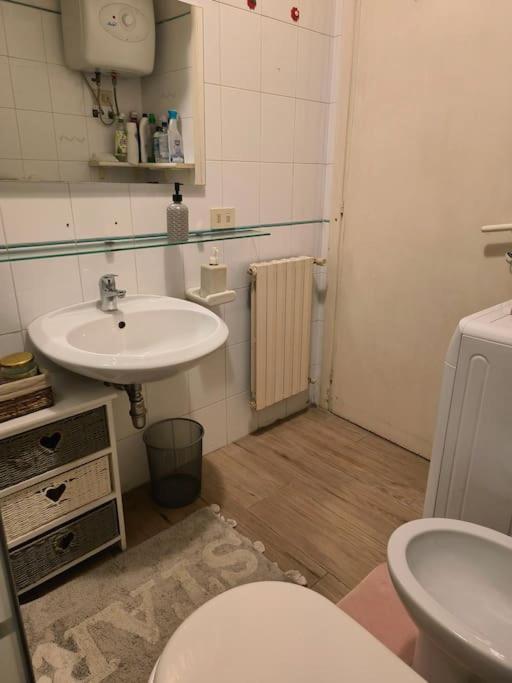 Appartement Dependance In Private Garden Id29923 Rome