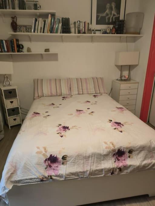 Dependance In Private Garden Id29923 Appartement *