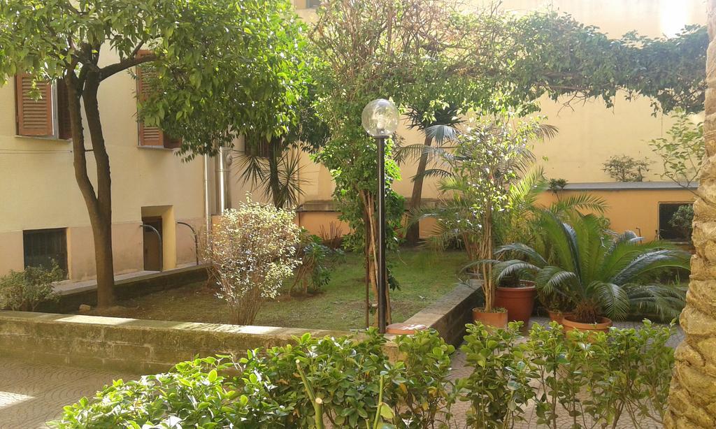 Maison De Chantal Apartment