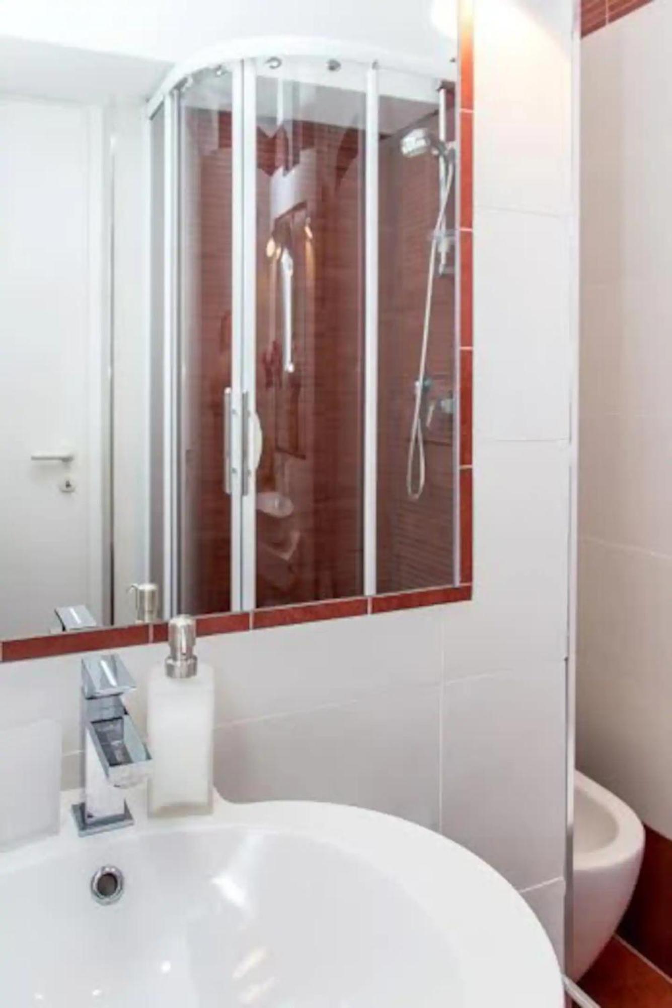 Apartment Perla - Cozy In Piazza Navona Rome