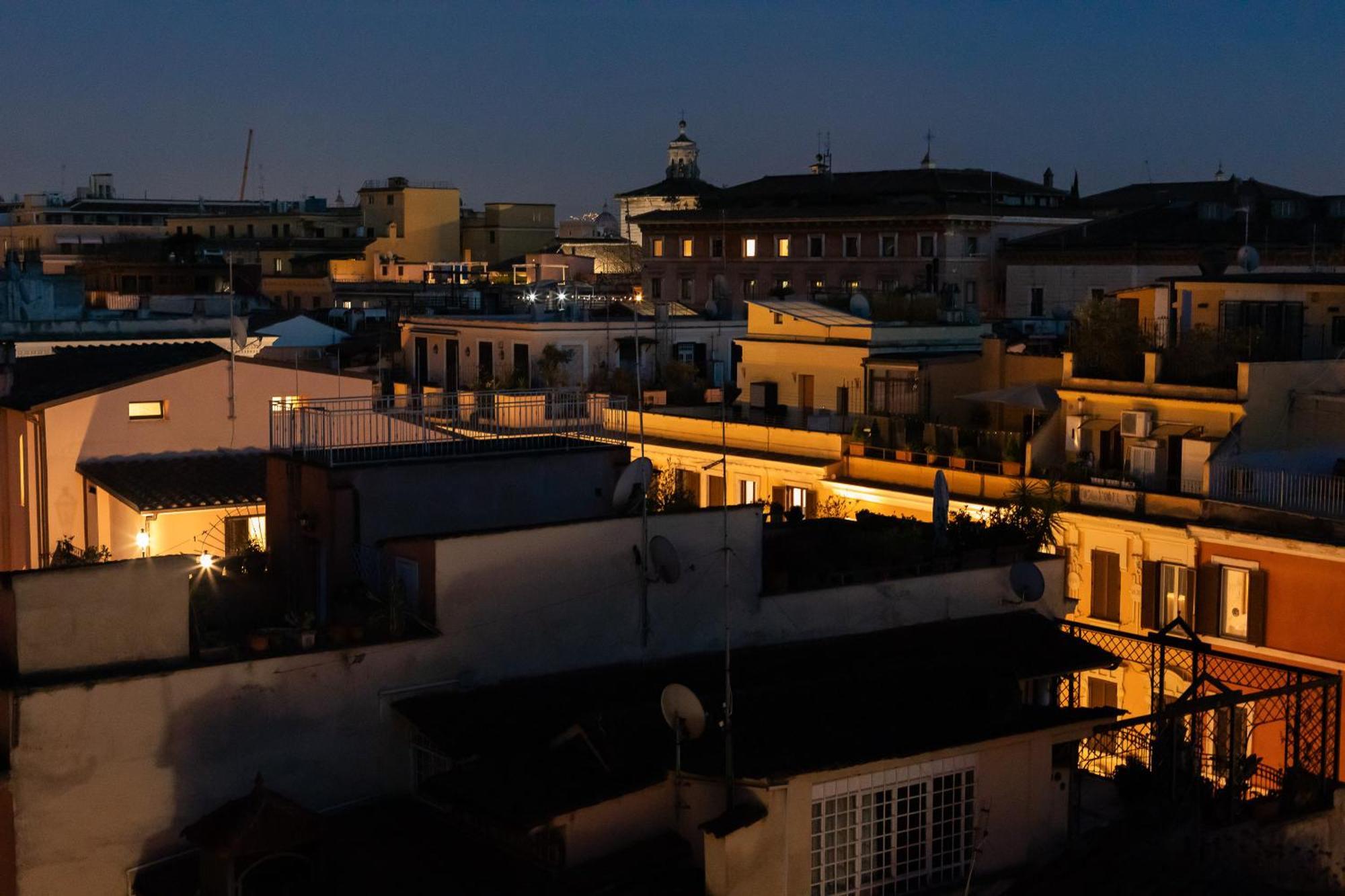 Penthouse In Exclusive Borgo Pio District Apartamento Roma