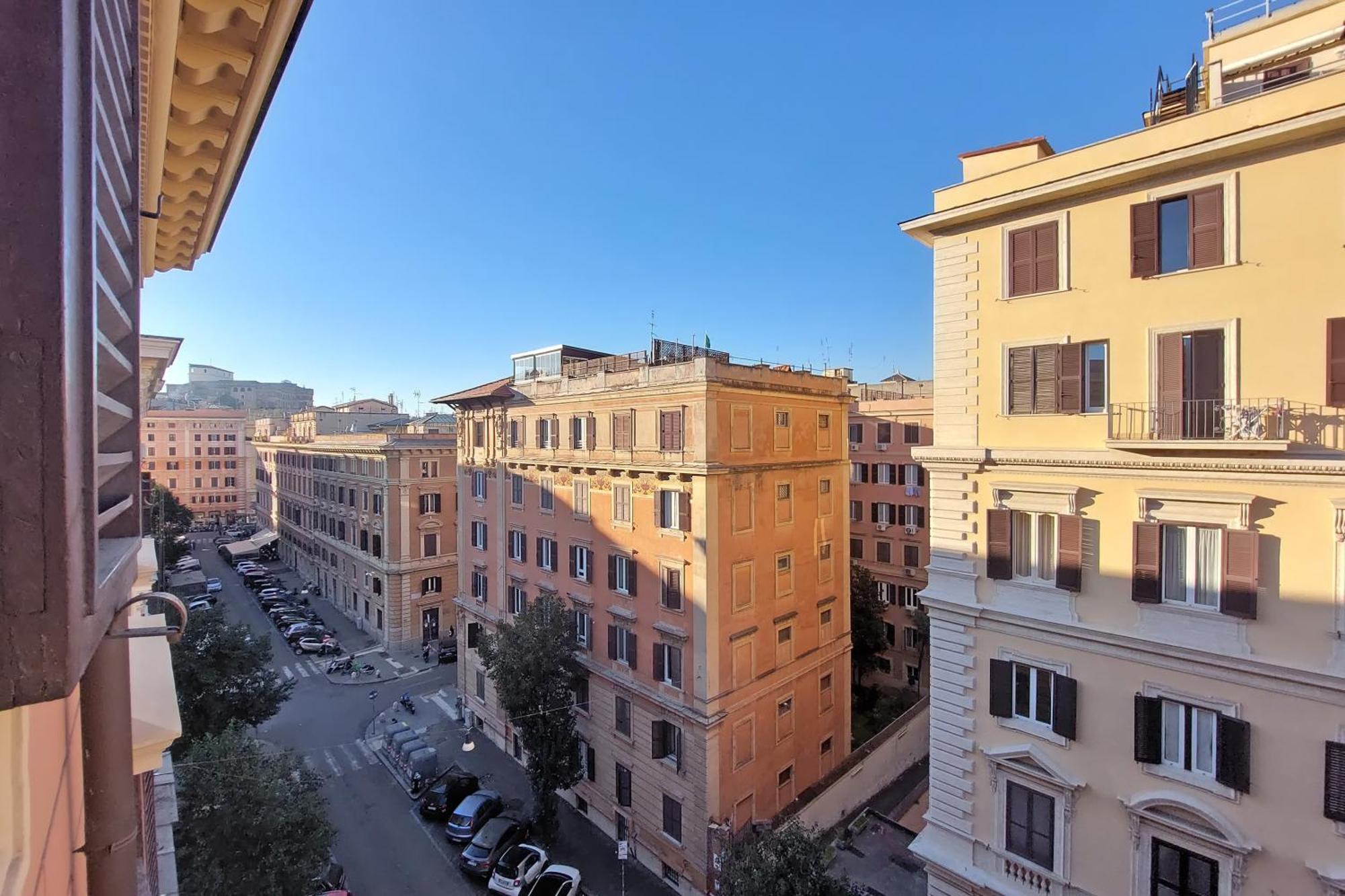 Apartment Giant Cola Di Rienzo
