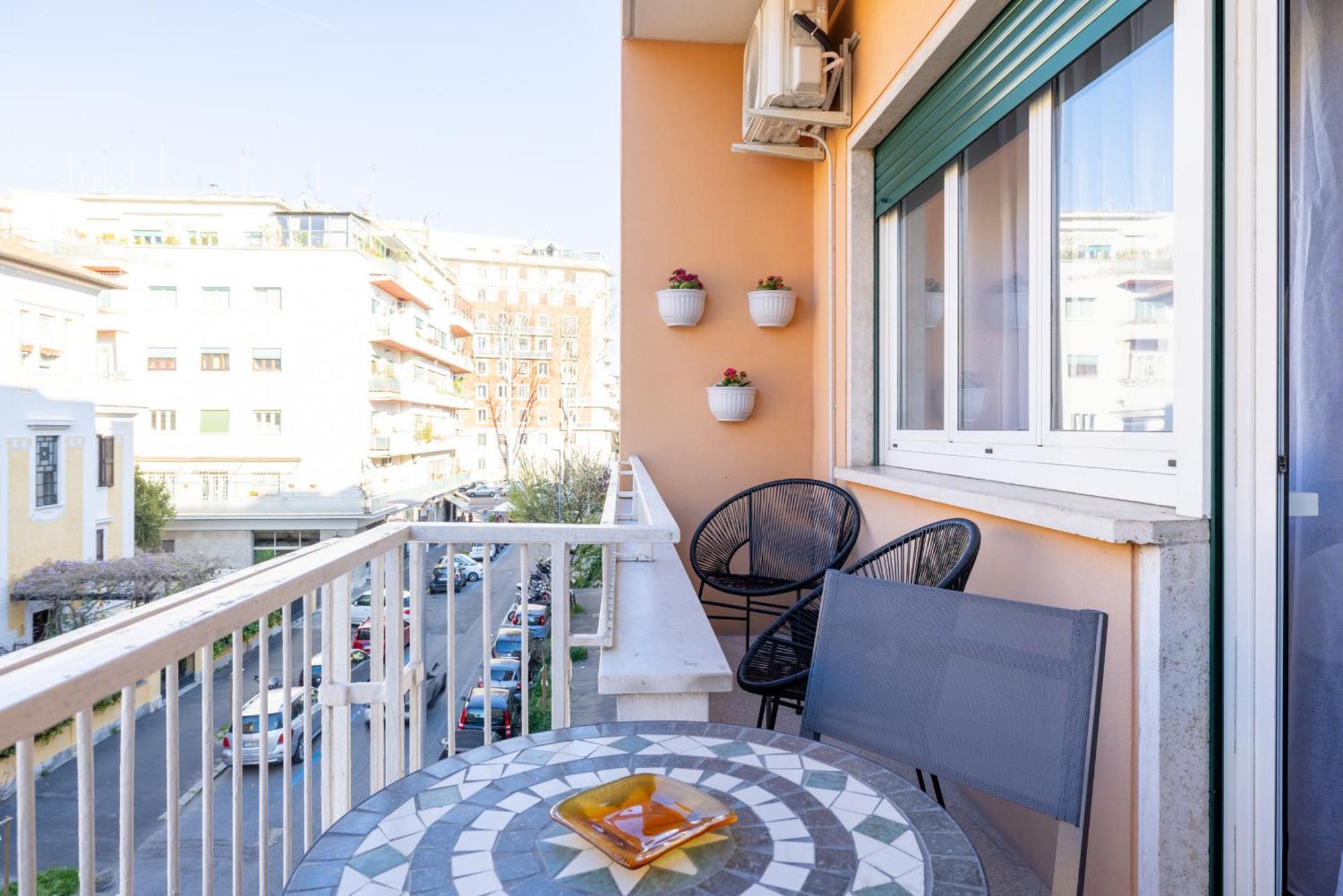 Holy Hideaway: 3bedrooms Near The Vatican Apartment Rome