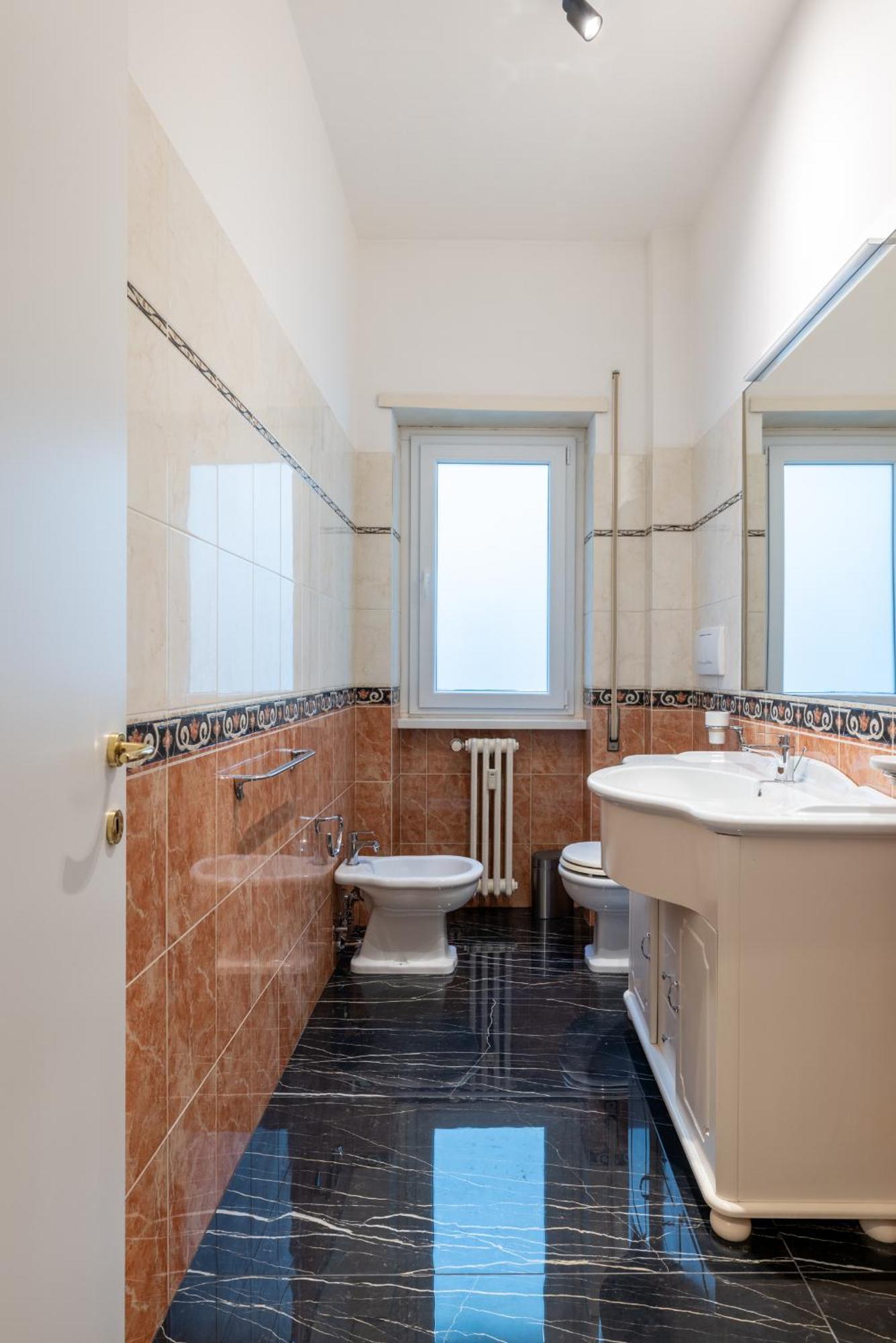 Apartment Holy Hideaway: 3bedrooms Near The Vatican Rome