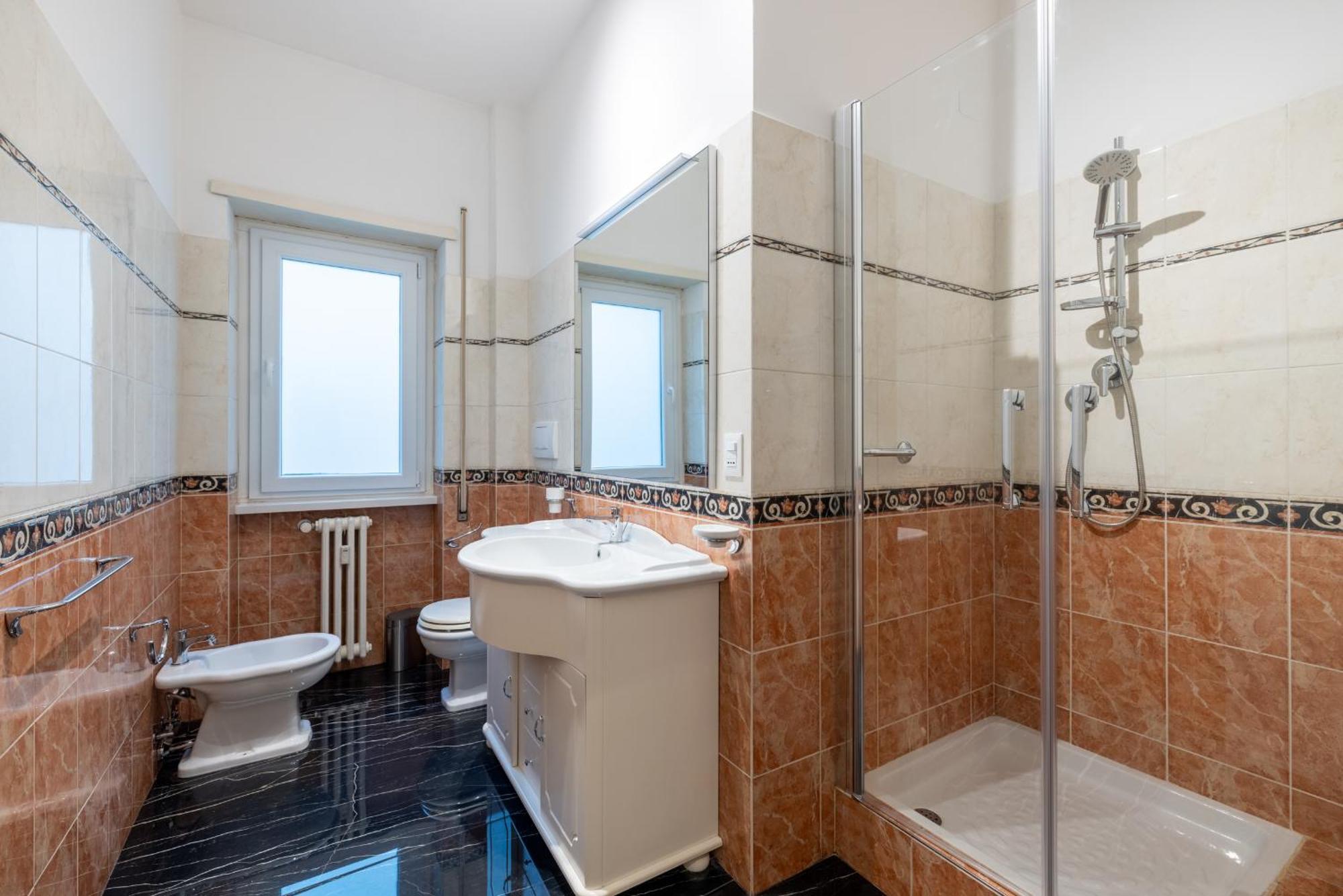 Apartment Holy Hideaway: 3bedrooms Near The Vatican Rome