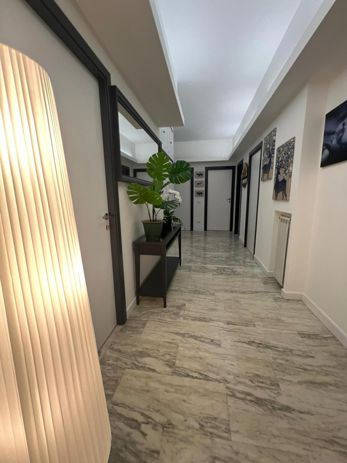 Appia Nuova 639 Guest house Rome