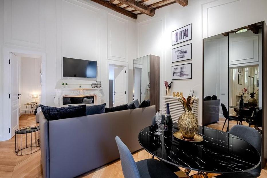 Acque Romane Piazza Di Spagna Appartement