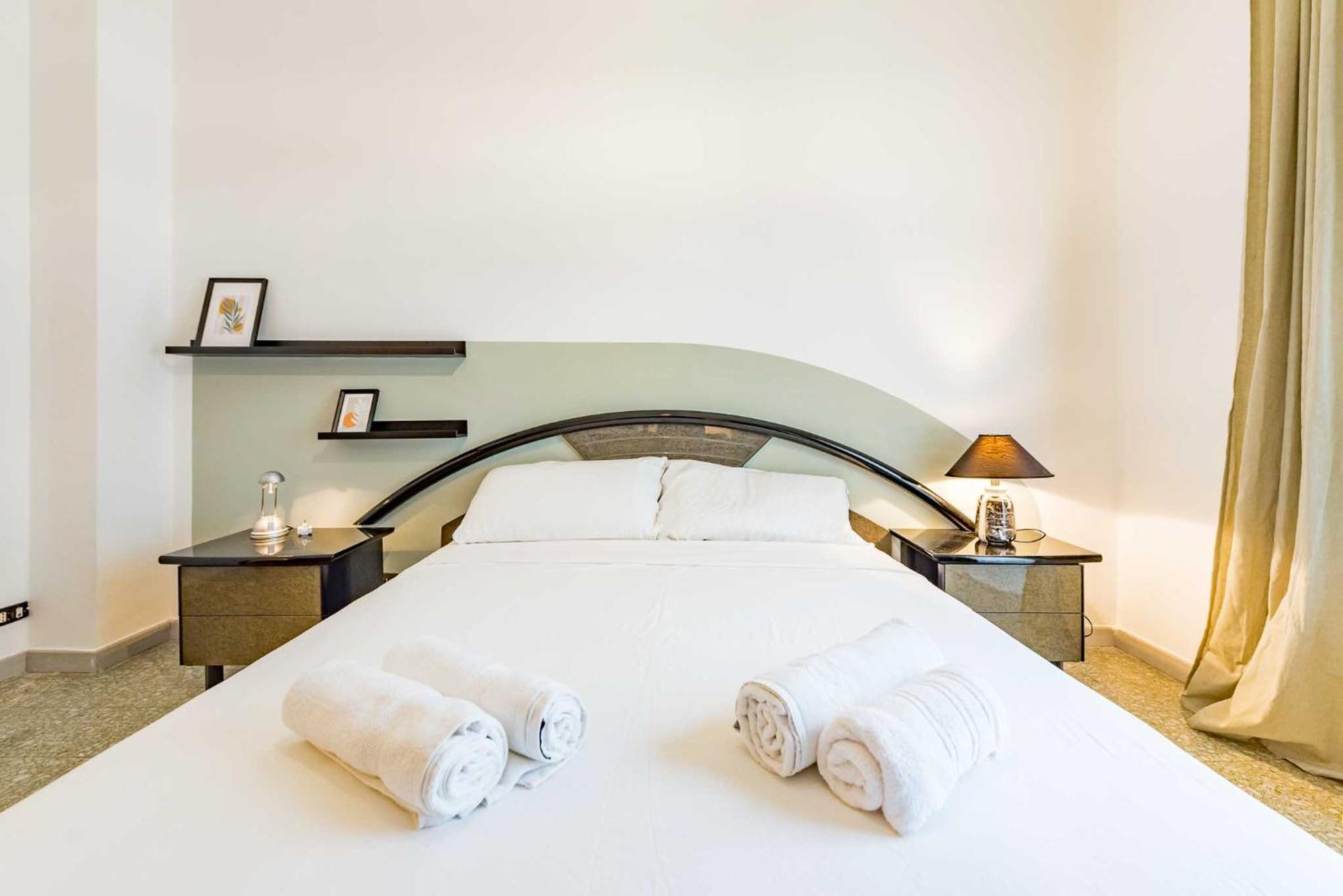 Apartment Iolanda Fine & Spacious Flat *