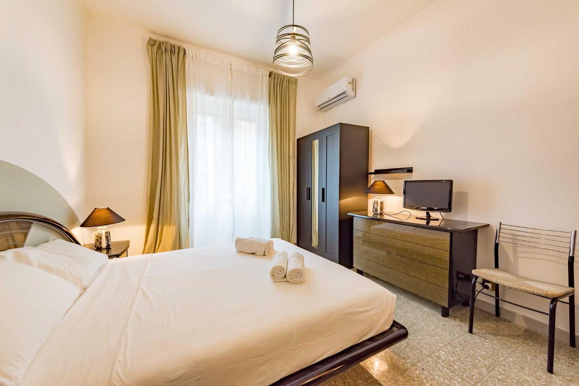 Iolanda Fine & Spacious Flat Apartment