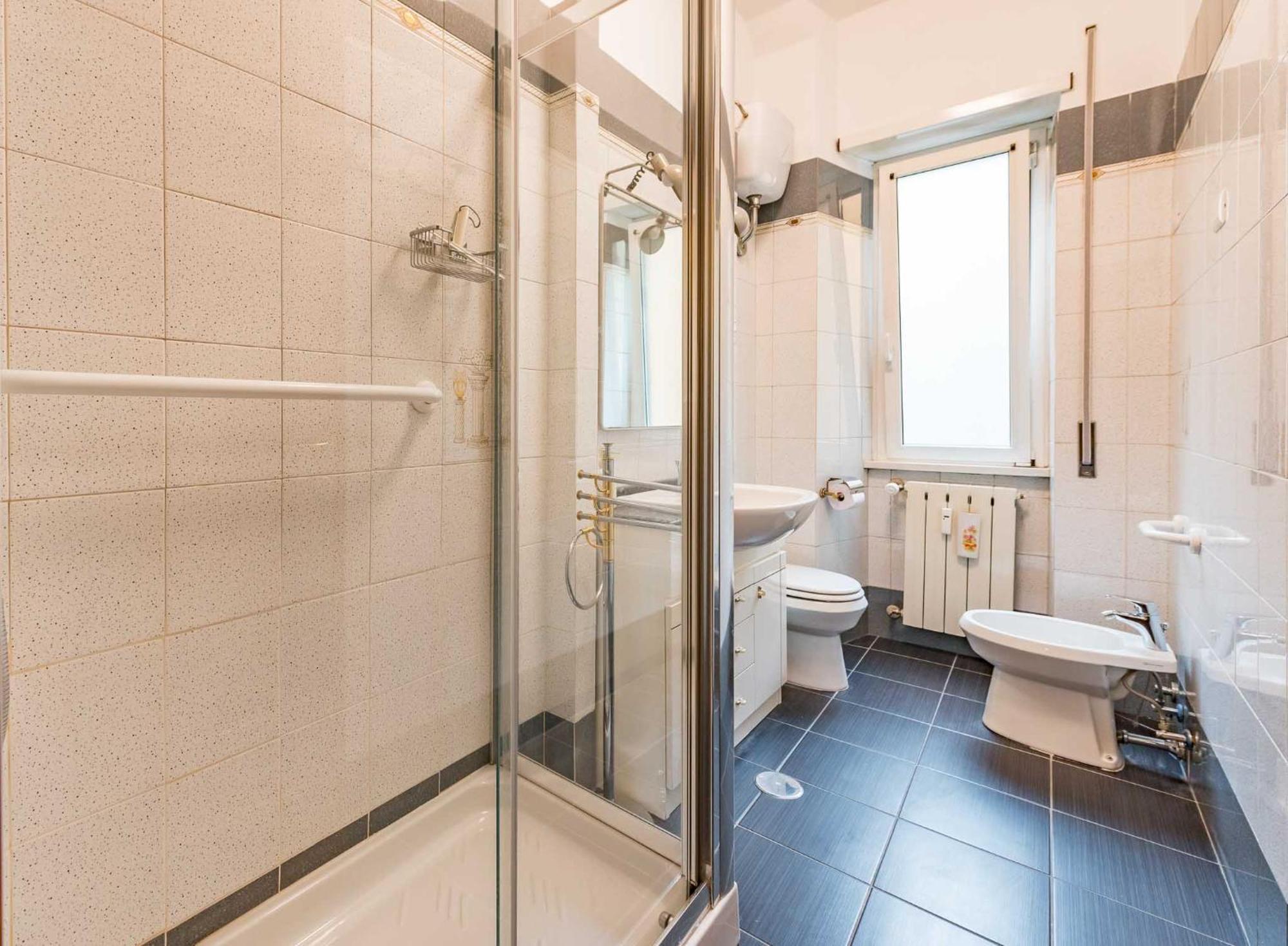 Apartment Iolanda Fine & Spacious Flat