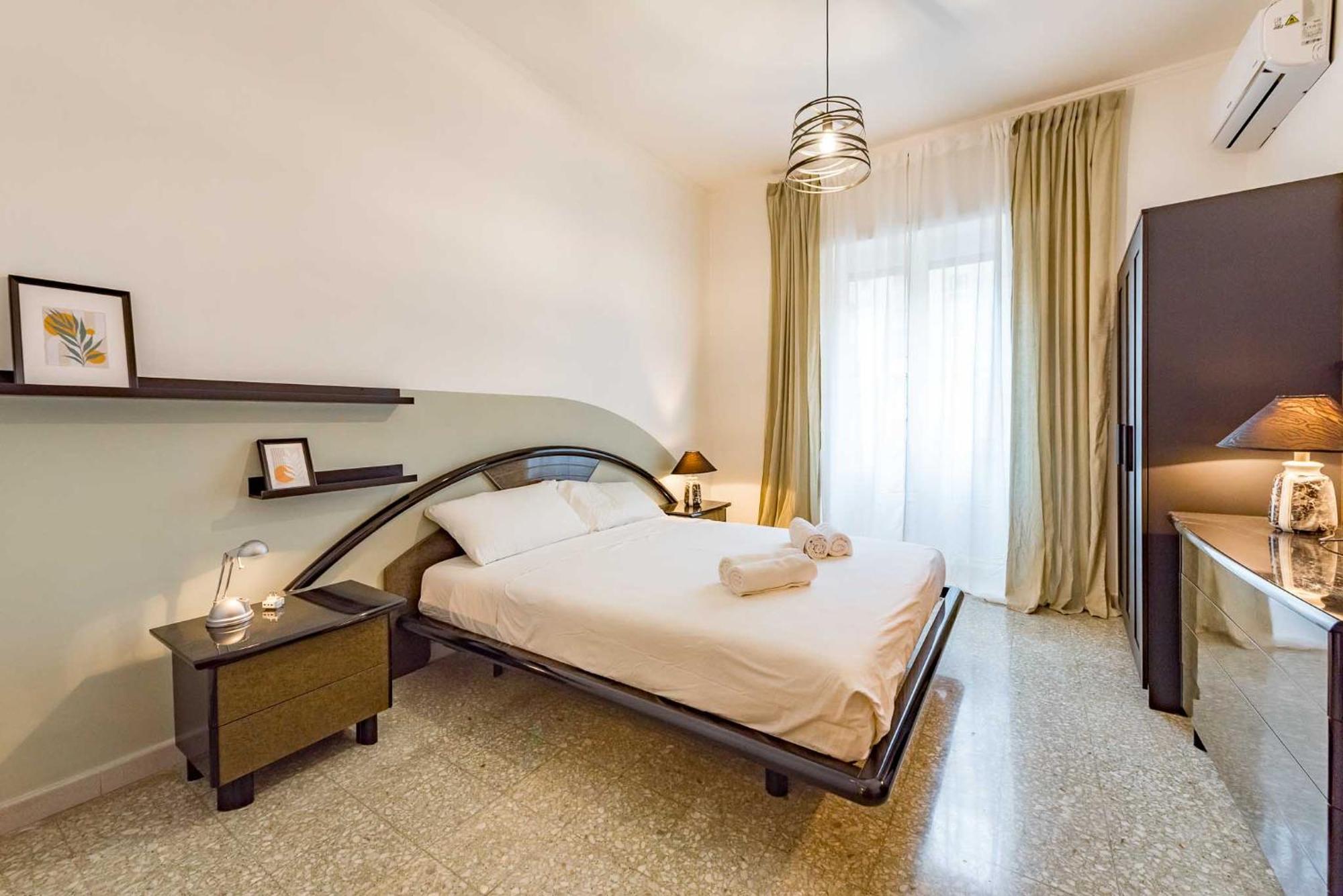 Apartment Iolanda Fine & Spacious Flat