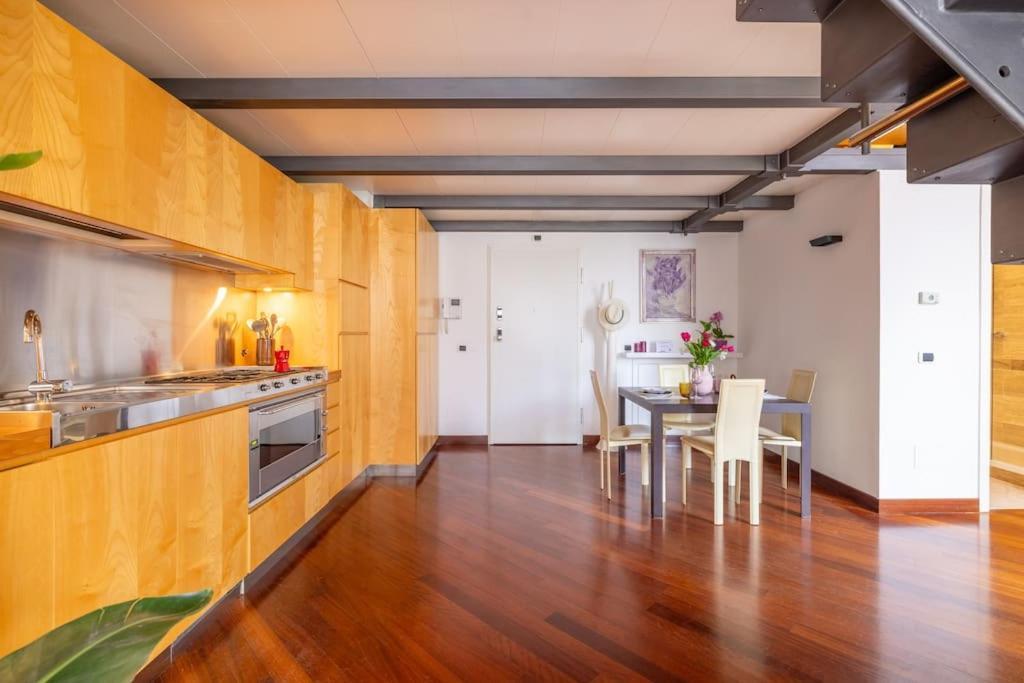 Nostromondo - Exclusive Loft - Split Level In Viale Parioli Appartement *
