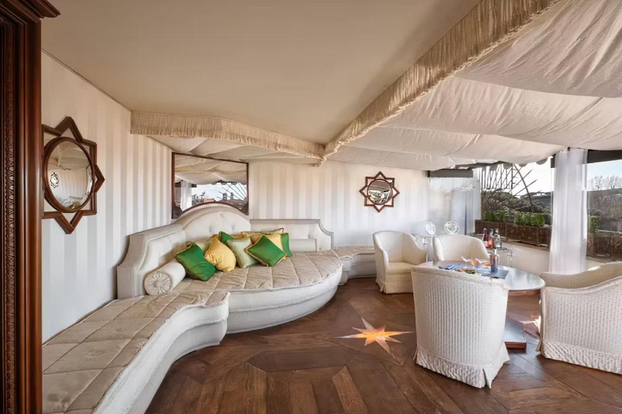 Apartment Penthouse For 6 People In Centre Of Luxury