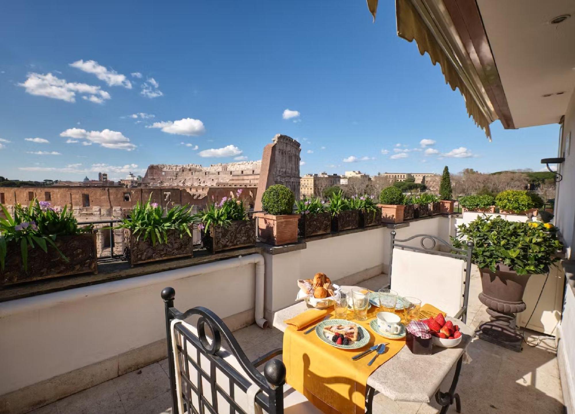 Penthouse For 6 People In Centre Of Luxury Apartment