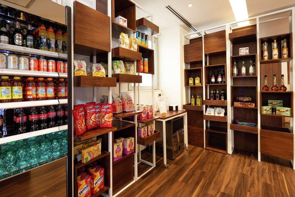 Hilton Garden Claridge 4* Rome