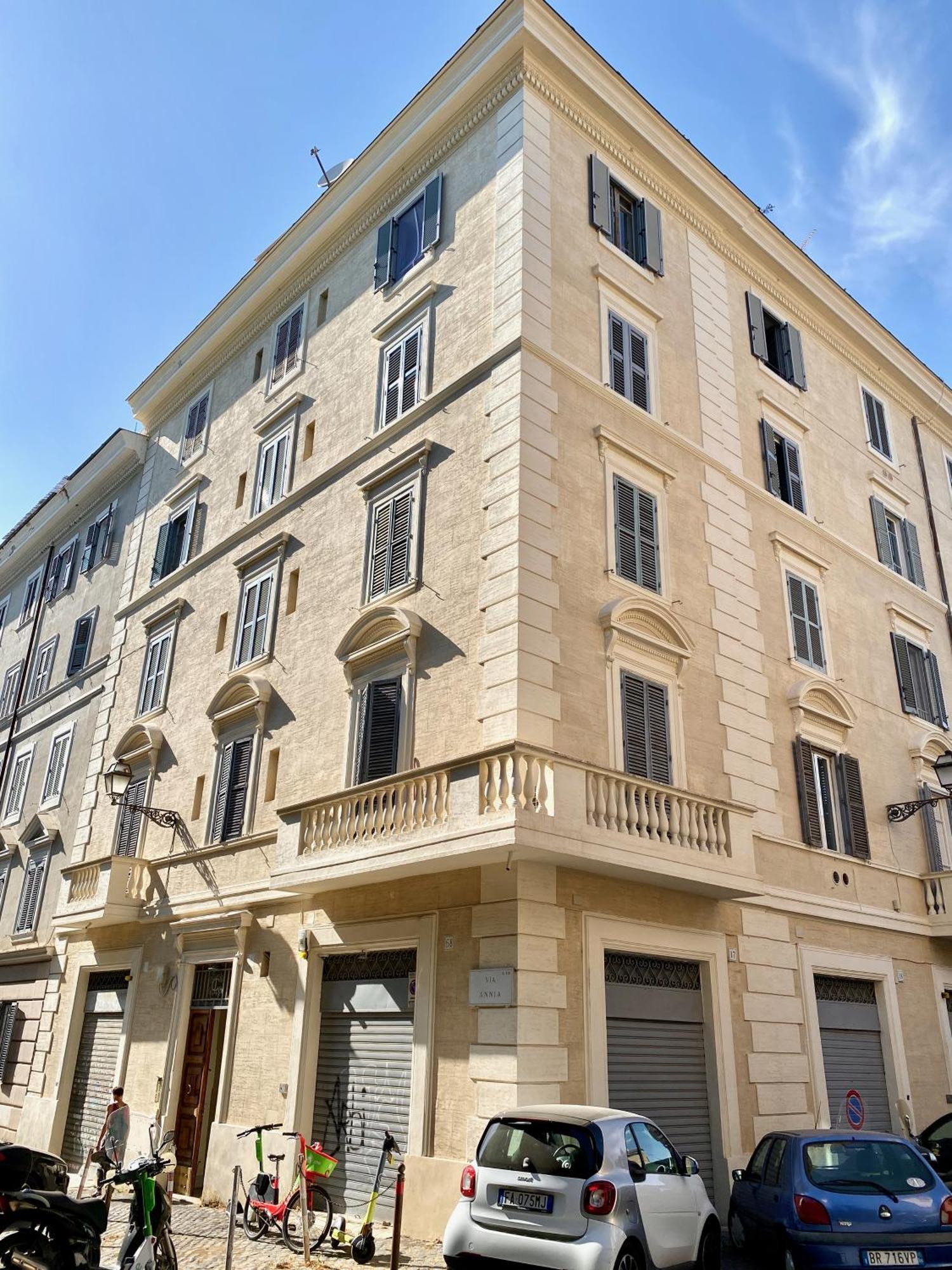 Vacanze Romane Colosseum Appartement *
