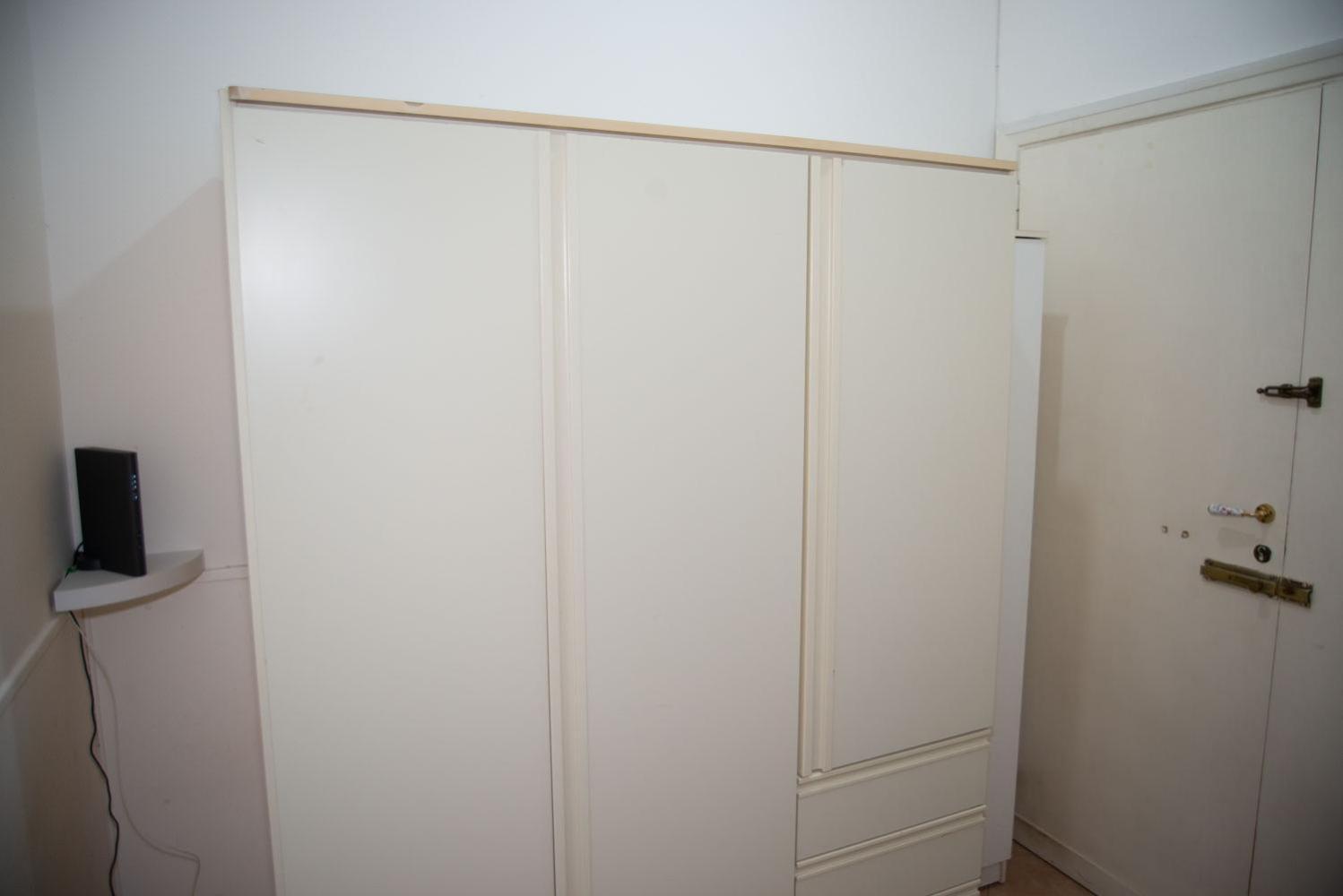 Trio Apartment *