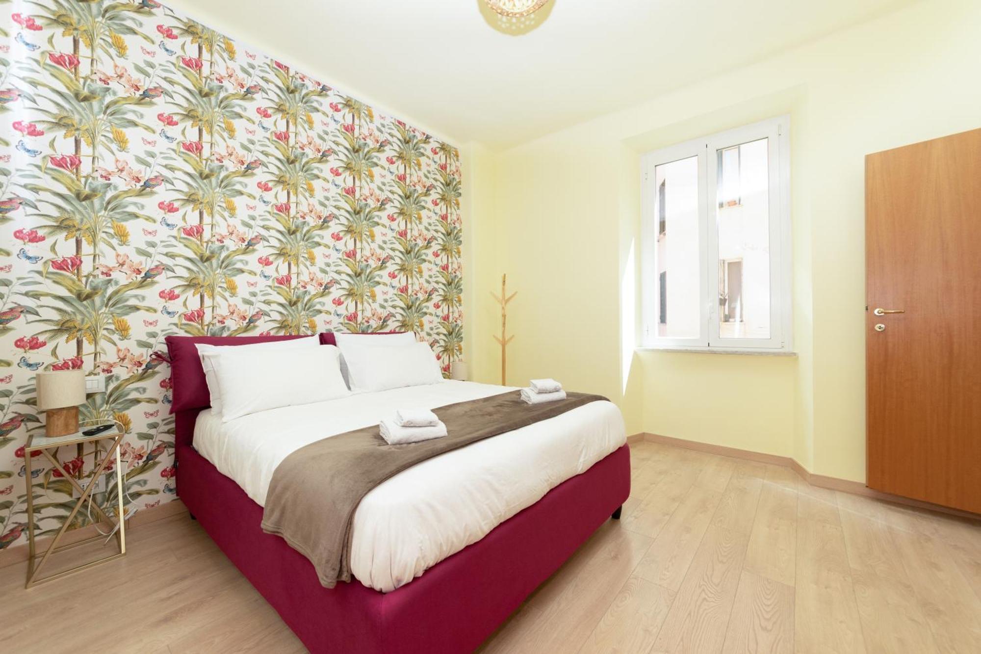 Happy Colours By Ghor Apartment