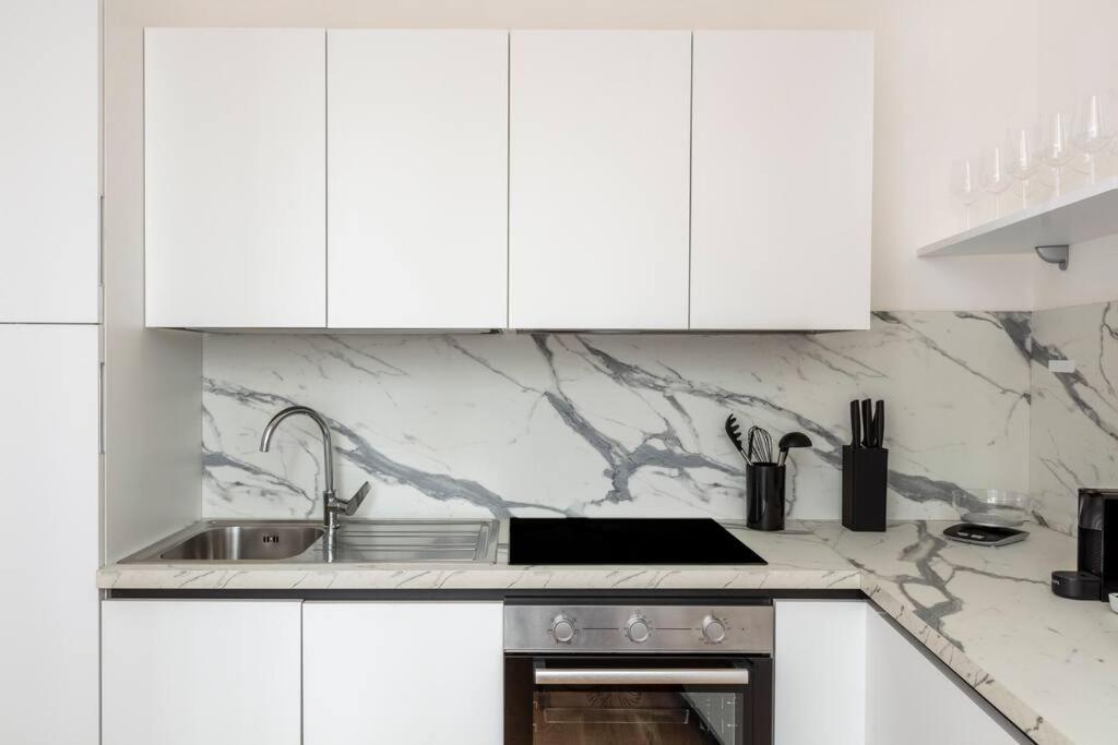 Sjr Luxury Trevi Fountain Apartment