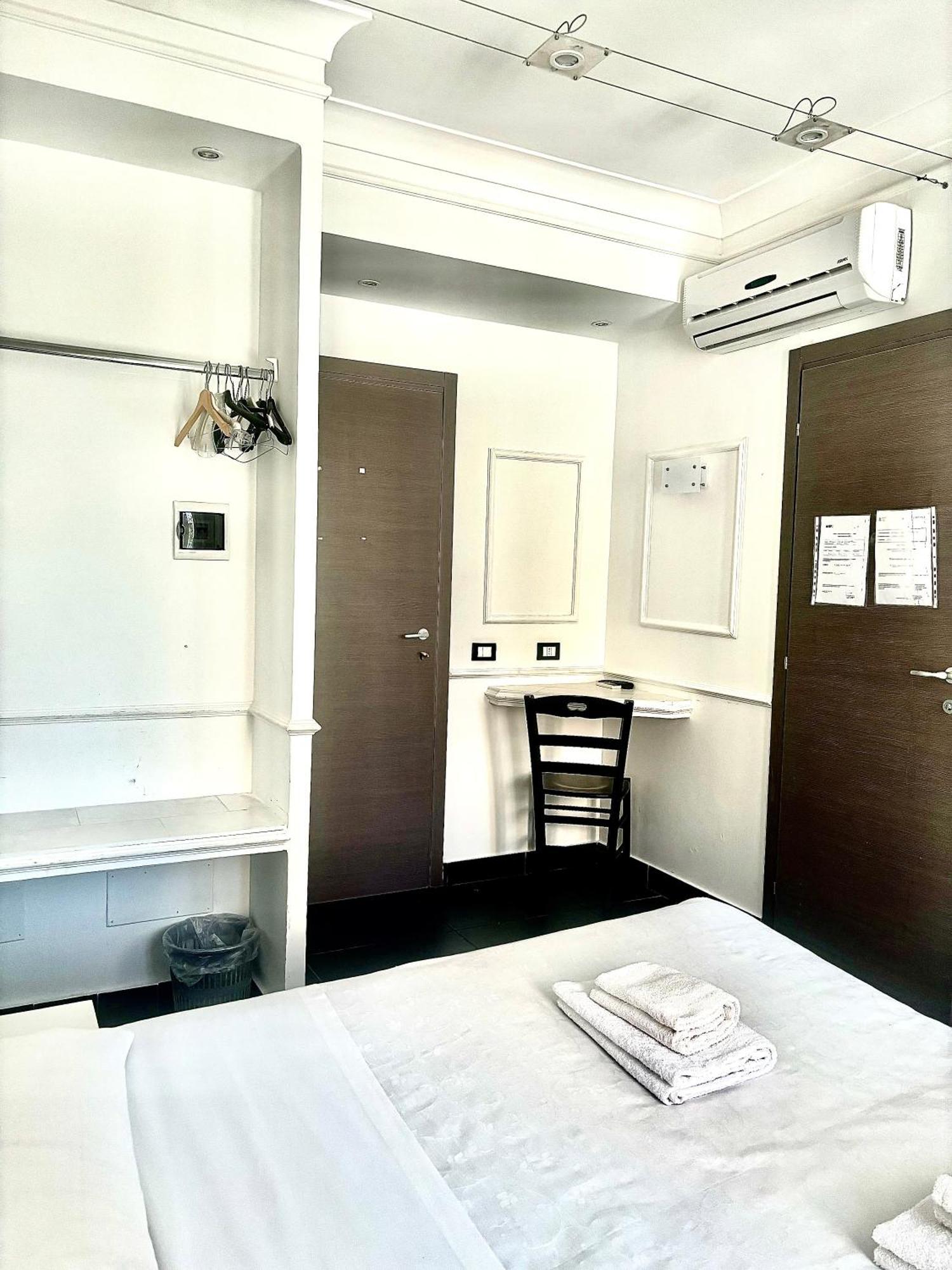 Albergue Palace *